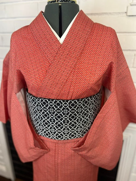Vintage Japanese Red Cotton Kimono / Lightweight Hitoe (Unlined) / Minimal Geometric Pattern