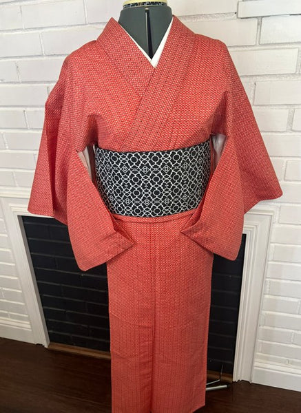 Vintage Japanese Red Cotton Kimono / Lightweight Hitoe (Unlined) / Minimal Geometric Pattern