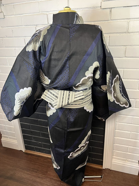 Japanese Men's YUKATA Full 3pc Set / Size: S-M, Traditional Yukata, Obi, Himo String - Pine and Tortoiseshell Pattern