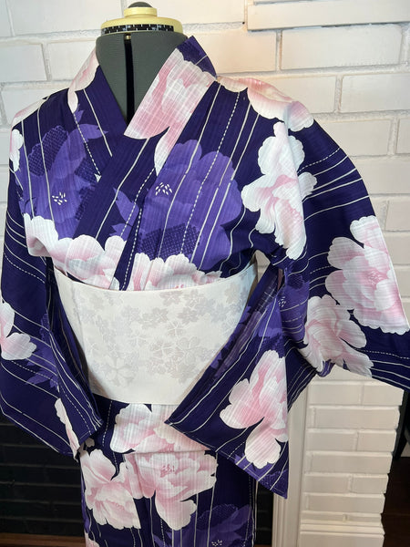 YUKATA and OBI 2 pc set, Size: M, Purple Floral Yukata & White Obi Set / Japanese Traditional Women's Yukata and Han-haba Obi