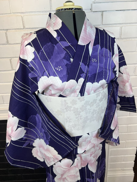 YUKATA and OBI 2 pc set, Size: M, Purple Floral Yukata & White Obi Set / Japanese Traditional Women's Yukata and Han-haba Obi