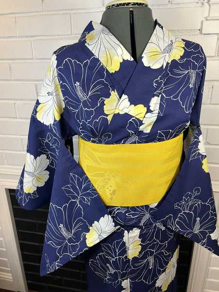 Japanese Cotton Yukata: Navy Hibiscus Print - Size M