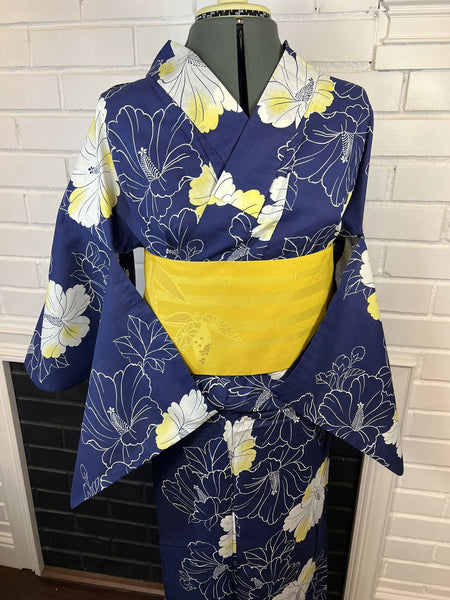 Japanese Cotton Yukata: Navy Hibiscus Print - Size M
