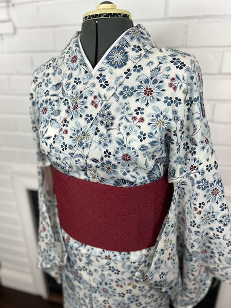 Japanese WASHABLE KIMONO, Blue Floral, Size: M / Traditional Women's Summer Kimono