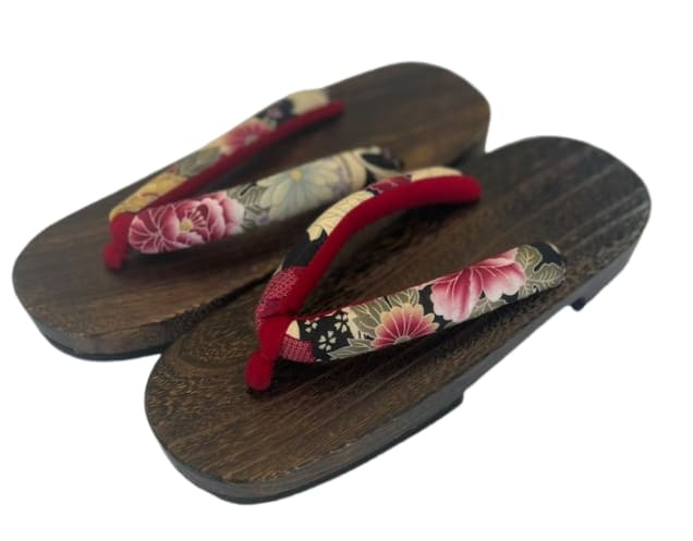 Japanese Women's Geta Sandals / Traditional Japanese flowers pattern, Size L