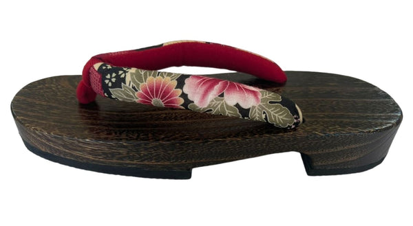 Japanese Women's Geta Sandals / Traditional Japanese flowers pattern, Size L