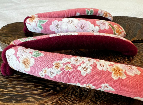 Japanese Women's Wooden Geta Sandals, Traditional with Floral Straps, Pink and Red, Size 7.5