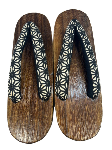 Japanese Women's Wooden Geta Sandals, Size 9–10.5 US / 25.5–26.5 cm, Traditional Asanoha Pattern Straps