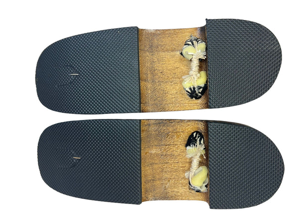 Japanese Women's Wooden Geta Sandals, Size 9–10.5 US / 25.5–26.5 cm, Traditional Asanoha Pattern Straps