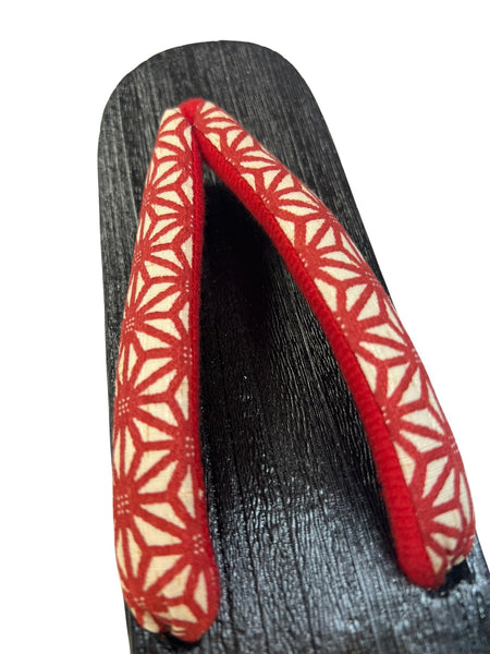 Japanese Women's Wooden Geta Sandals, Size 9–10.5 US / 25.5–26.5 cm, Traditional Red Asanoha Pattern Straps