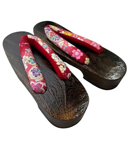 Japanese Women's Traditional Wooden Geta Sandals – Dark Wood with Pink Floral Thong Straps, Size 7.5