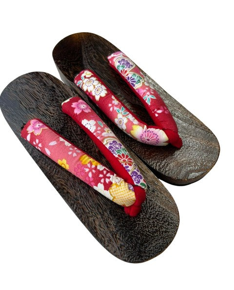 Japanese Women's Traditional Wooden Geta Sandals – Dark Wood with Pink Floral Thong Straps, Size 7.5