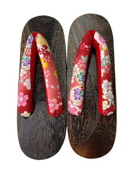Japanese Women's Traditional Wooden Geta Sandals – Dark Wood with Pink Floral Thong Straps, Size 7.5