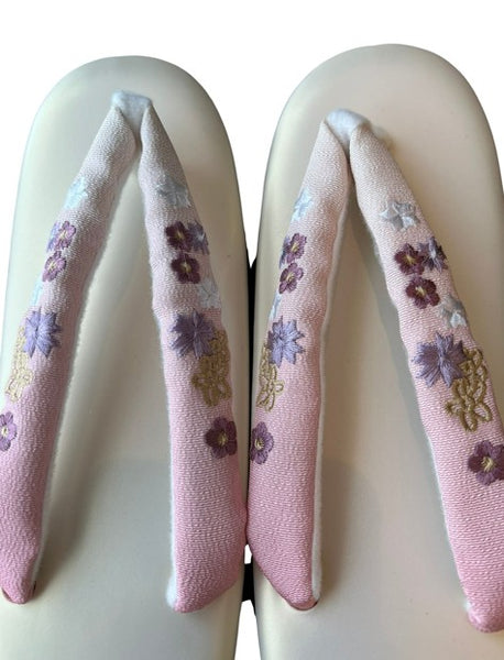 Japanese Zori Sandals – Pink Gradation with Floral Embroidered Straps, Women's Kimono Footwear