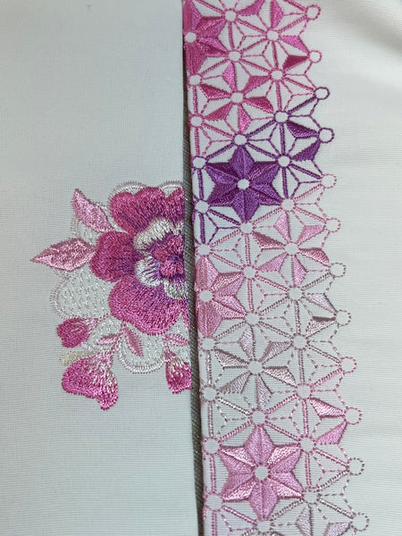 Embroidered Haneri Collar for Kimono – Pink & Purple Floral and Geometric Design