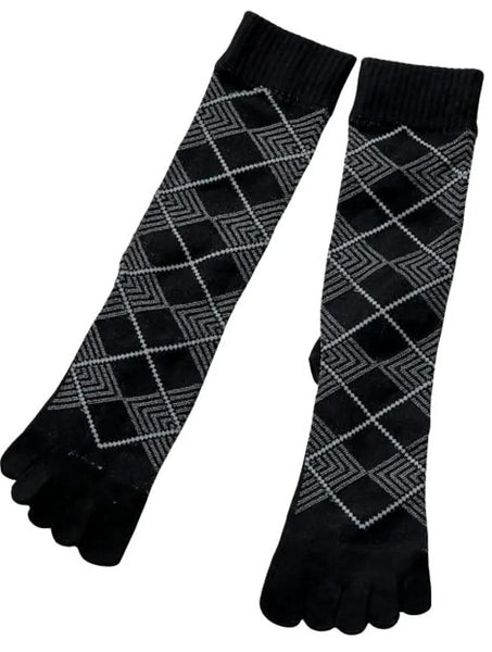 Japanese Five-Toe Socks – Black & Gray Geometric Pattern