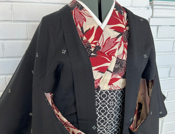 Vintage Black Haori Jacket – Lightweight Awase Kimono Coat with traditional scattered motif, Unisex