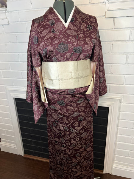 Vintage Japanese Kimono | Burgundy Awase with Tea Ceremony & Nature Motif – Authentic Traditional Wear