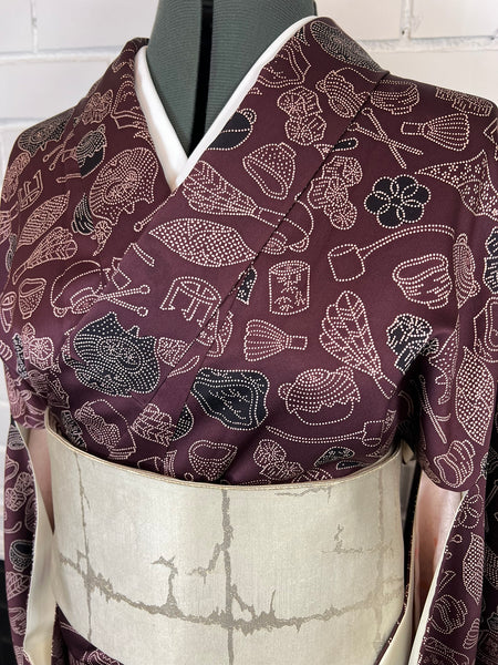 Vintage Japanese Kimono | Burgundy Awase with Tea Ceremony & Nature Motif – Authentic Traditional Wear