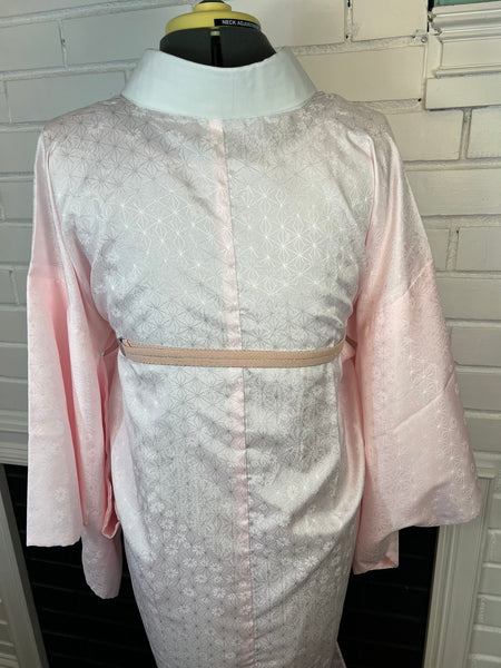 Washable Vintage Pink Nagajuban Kimono Undergarment with White Haneri Collar