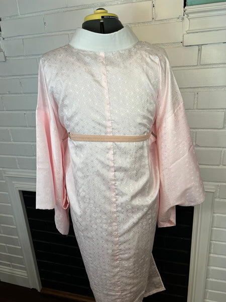 Washable Vintage Pink Nagajuban Kimono Undergarment with White Haneri Collar