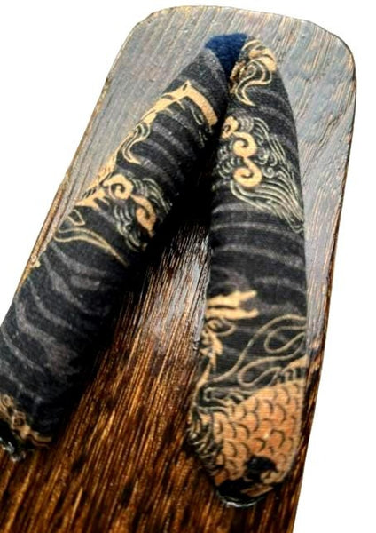 Children’s Japanese Geta Sandals – Wooden Traditional Geta with Fabric Thong | Kids Kimono Footwear