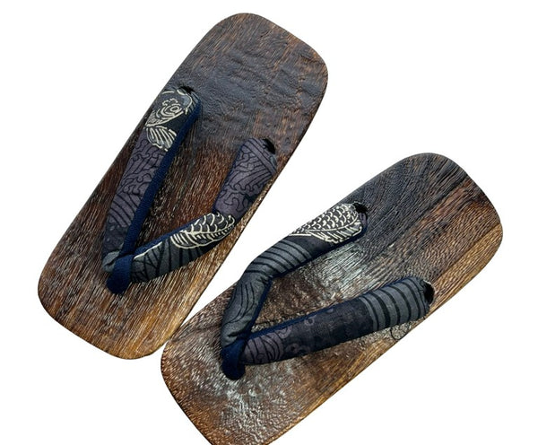 Japanese Children's Geta Sandals – Dark Grain Wood with Koi & Wave Pattern Straps, Size: US Youth 3