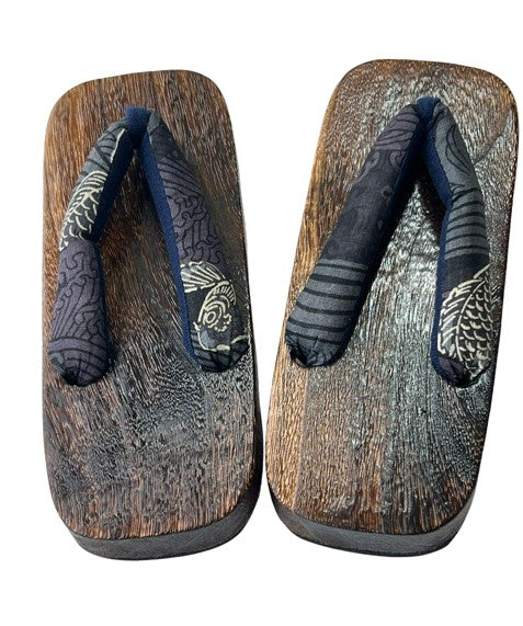 Japanese Children's Geta Sandals – Dark Grain Wood with Koi & Wave Pattern Straps, Size: US Youth 3