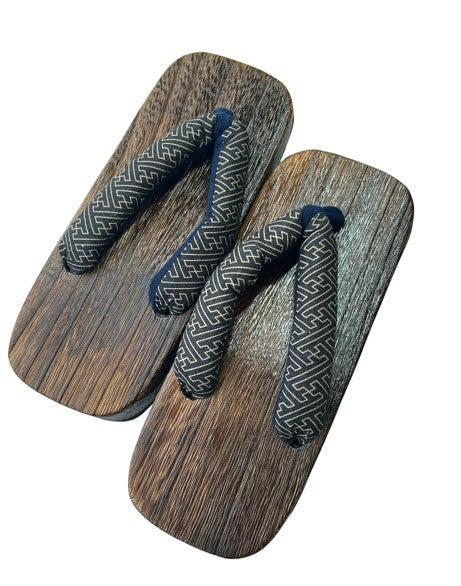 Japanese Children's Geta Sandals – Dark Grain Wood with Navy Geometric Pattern Straps, Size: US Youth 3