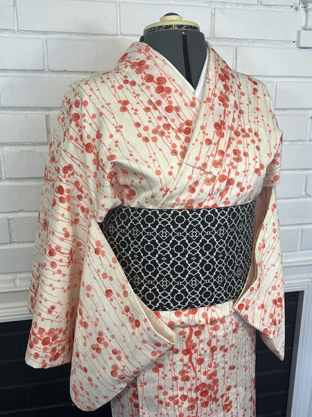 KIMONO, Plum Blossom, Size: S-M / Japanese Traditional Women's Awase (lined) "Komon" Kimono