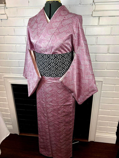 Japanese Vintage KIMONO, Size: M-L / Japanese Traditional Women's Awase (fully lined), Pink Kimono with White Dotted