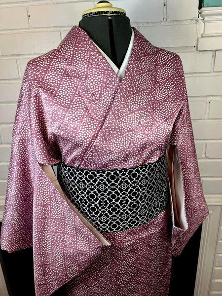 Japanese Vintage KIMONO, Size: M-L / Japanese Traditional Women's Awase (fully lined), Pink Kimono with White Dotted