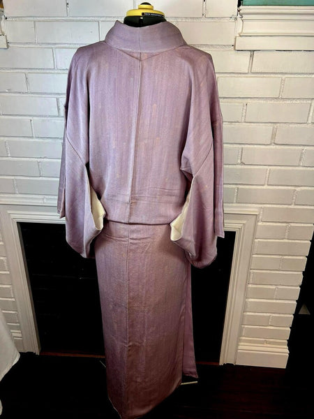 Japanese Vintage Silk Kimono: Pale Lavender Awase (Lined), Size M-L