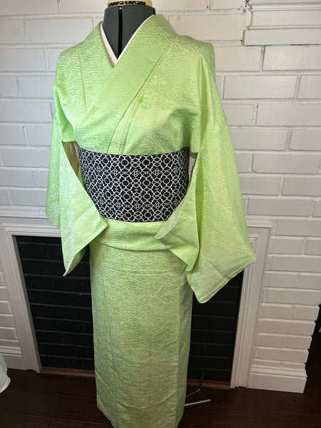 Japanese Washable Vintage KIMONO, Size: M / Traditional Women's Awase (Lined) "Komon" Kimono, Light Green with  Geometric Woven Pattern