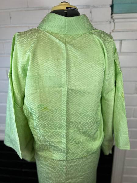 Japanese Washable Vintage KIMONO, Size: M / Traditional Women's Awase (Lined) "Komon" Kimono, Light Green with  Geometric Woven Pattern