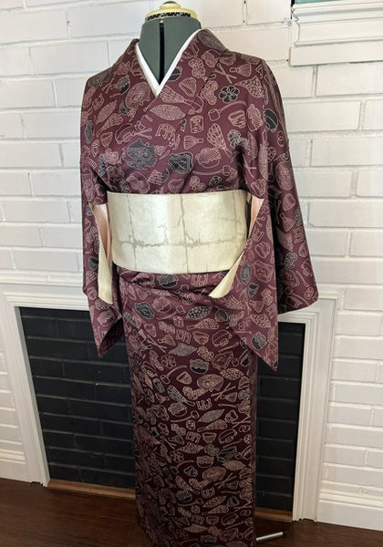 Vintage Japanese Kimono | Burgundy Awase with Tea Ceremony & Nature Motif – Authentic Traditional Wear