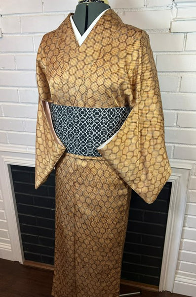 Vintage Japanese Brown Geometric Kimono | Awase (Fully Lined) | Traditional Japanese Clothing