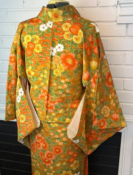 Vintage Awase Kimono – Orange Floral Pattern, Elegant Japanese Traditional Wear