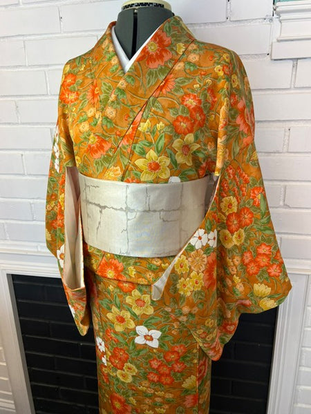 Vintage Awase Kimono – Orange Floral Pattern, Elegant Japanese Traditional Wear