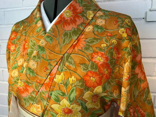 Vintage Awase Kimono – Orange Floral Pattern, Elegant Japanese Traditional Wear