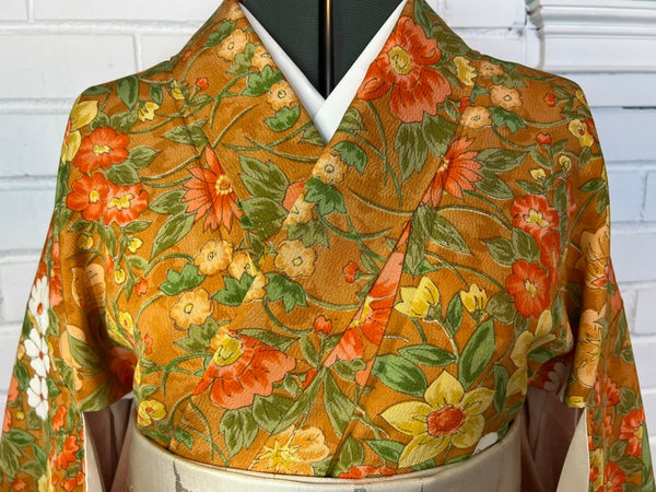 Vintage Awase Kimono – Orange Floral Pattern, Elegant Japanese Traditional Wear