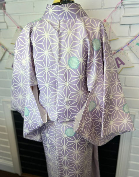 Japanese Awase Kimono –  Lavender Asanoha Pattern, Elegant Japanese Wear