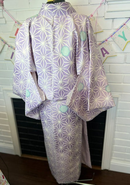 Japanese Awase Kimono –  Lavender Asanoha Pattern, Elegant Japanese Wear