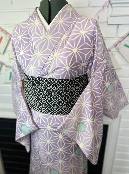 Japanese Awase Kimono –  Lavender Asanoha Pattern, Elegant Japanese Wear