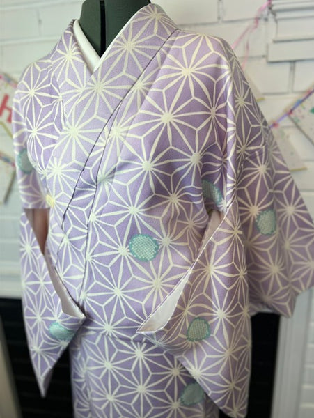 Japanese Awase Kimono –  Lavender Asanoha Pattern, Elegant Japanese Wear