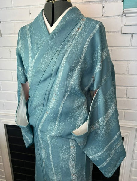 Japanese Awase Kimono –  Silver Wave & Star Scatter Pattern, Elegant Japanese Wear, Size: M