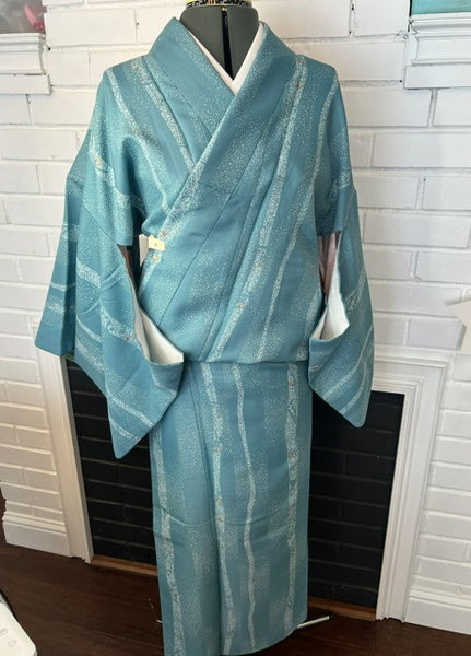 Japanese Awase Kimono –  Silver Wave & Star Scatter Pattern, Elegant Japanese Wear, Size: M