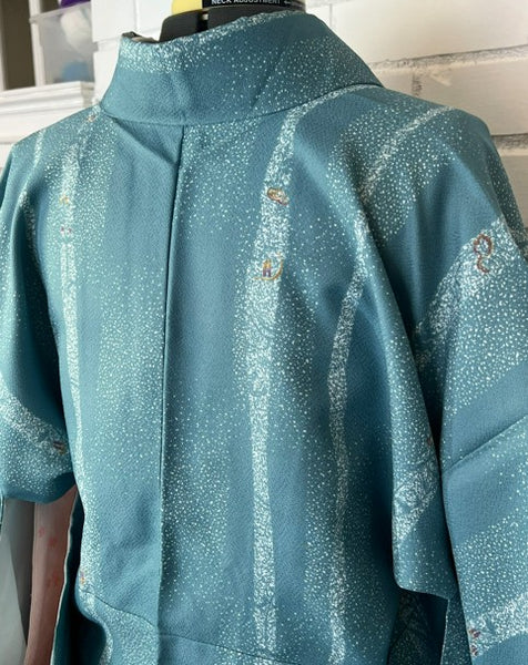 Japanese Awase Kimono –  Silver Wave & Star Scatter Pattern, Elegant Japanese Wear, Size: M
