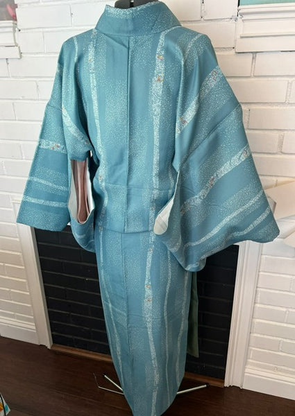 Japanese Awase Kimono –  Silver Wave & Star Scatter Pattern, Elegant Japanese Wear, Size: M