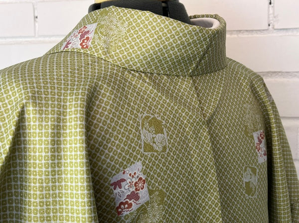 Japanese Awase Kimono / Olive Green Komon with Floral Motif, Size: M-L